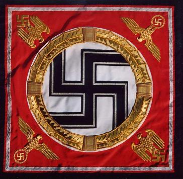 obrázek - Adolph_Hitler_Banner_Standard_Nazi_Third_Reich_Flag_01LG.jpg